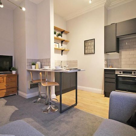 Lovely 1 Bed Serviced Apartment In Cambridgeshire Exterior foto