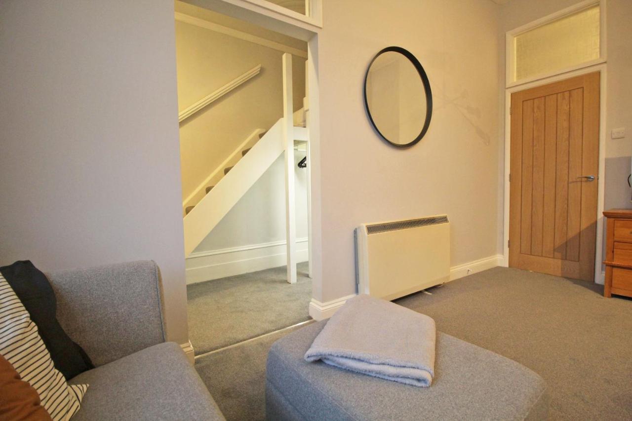 Lovely 1 Bed Serviced Apartment In Cambridgeshire Exterior foto