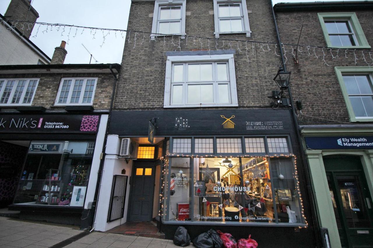 Lovely 1 Bed Serviced Apartment In Cambridgeshire Exterior foto